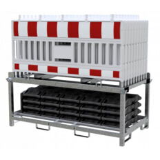 SET #with 20 panel fence #and 21 base plates#on storage and transport traverse