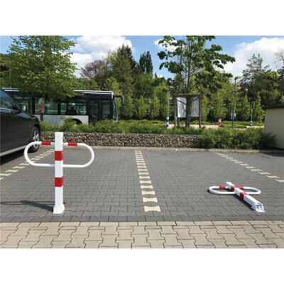 Passage and#car-park barrier#foldable with#triangular lock