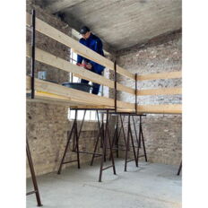Hook for scaffold jacks